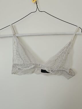 House of Harlow 1960 Lace Bralette in Light Gray